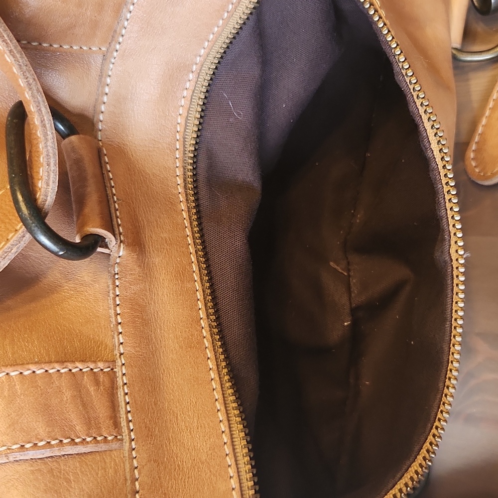 Bed Stu Leather Crossbody/Backpack Bag - Picture 10 of 12